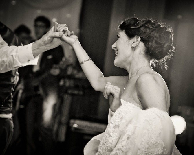 real wedding at Radisson Farnham Estate